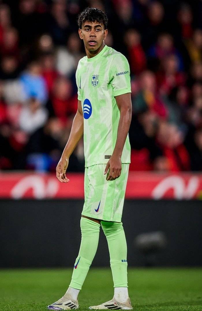 Lamine Yamal - Foto Poster