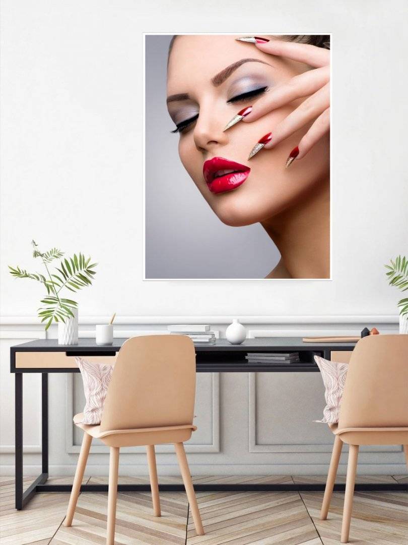 Poster beauty-Machiaj, manichiura si stil 