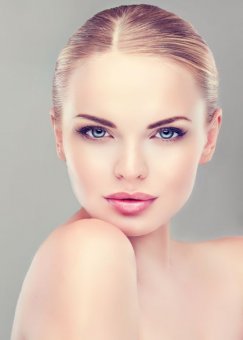 Makeup model - Poster